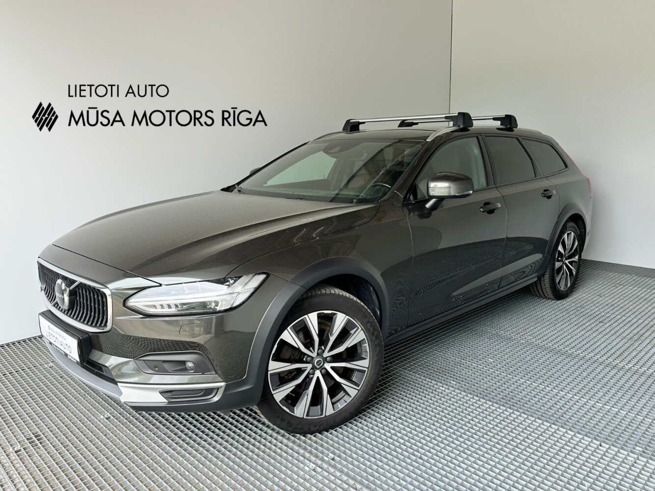 Ad Photo