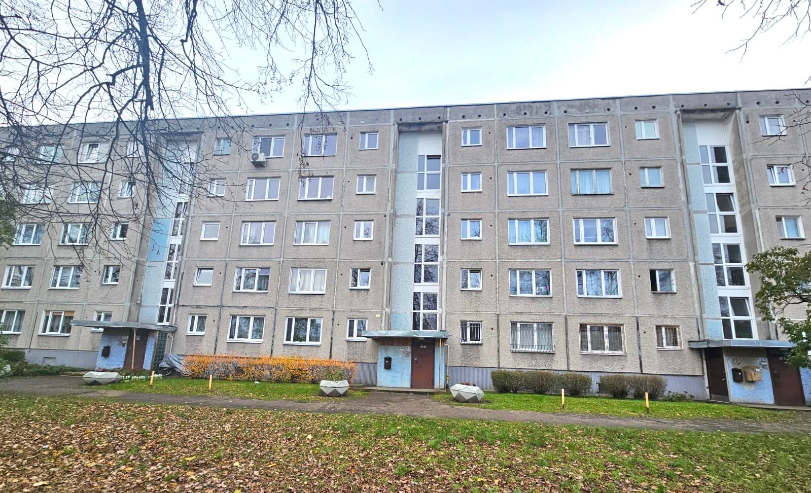 Lidoņu 13