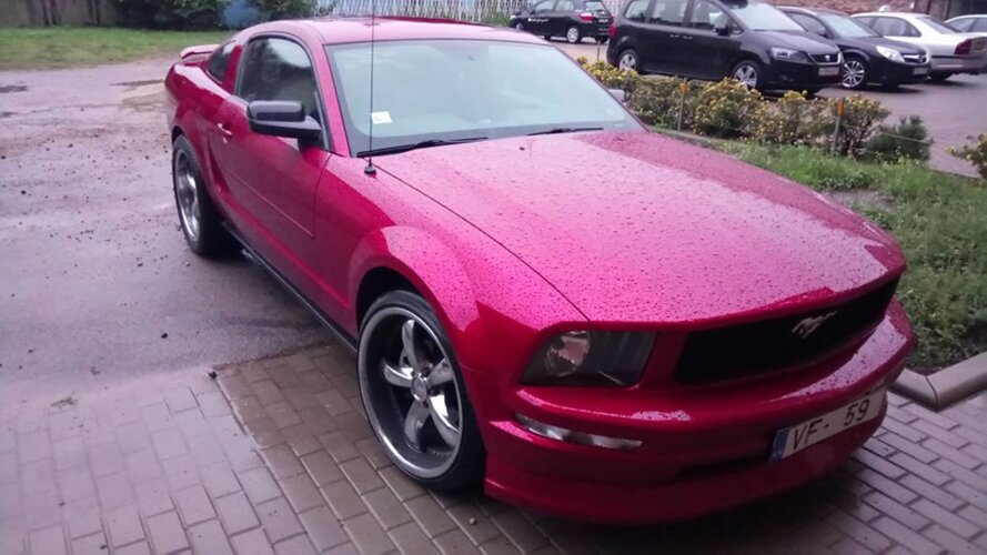 Автокресло mustang 9 36