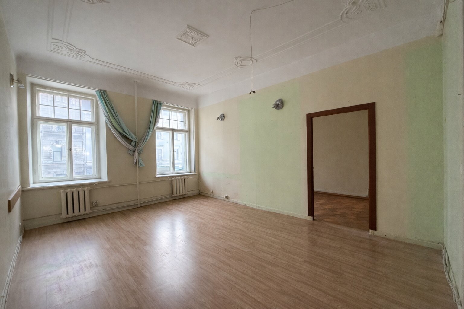 Brīvības 99
