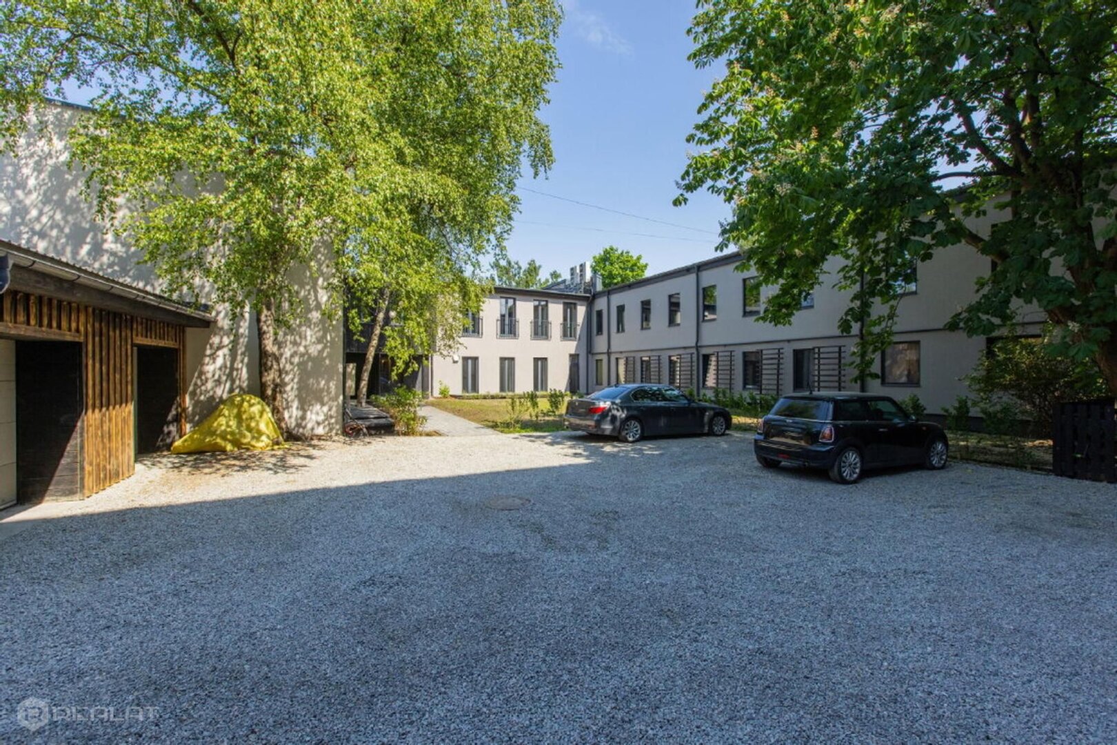 Bruņinieku 93