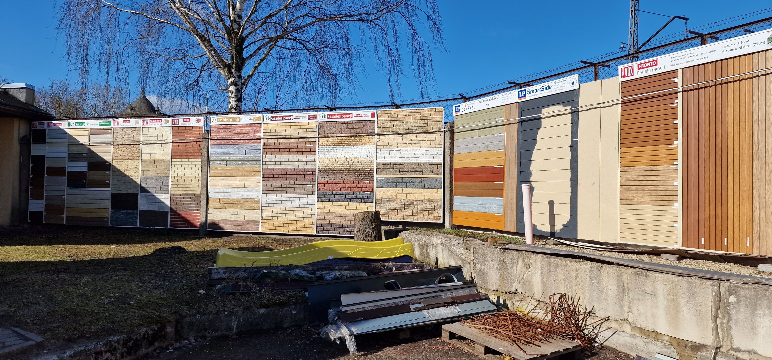 10.80€ Soffit jumta apakšklāja panelis Balts (SV-09) ar slēptu ...