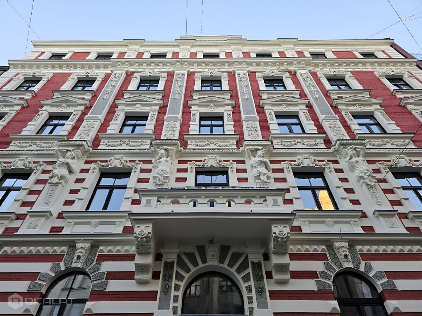 Lāčplēša 36