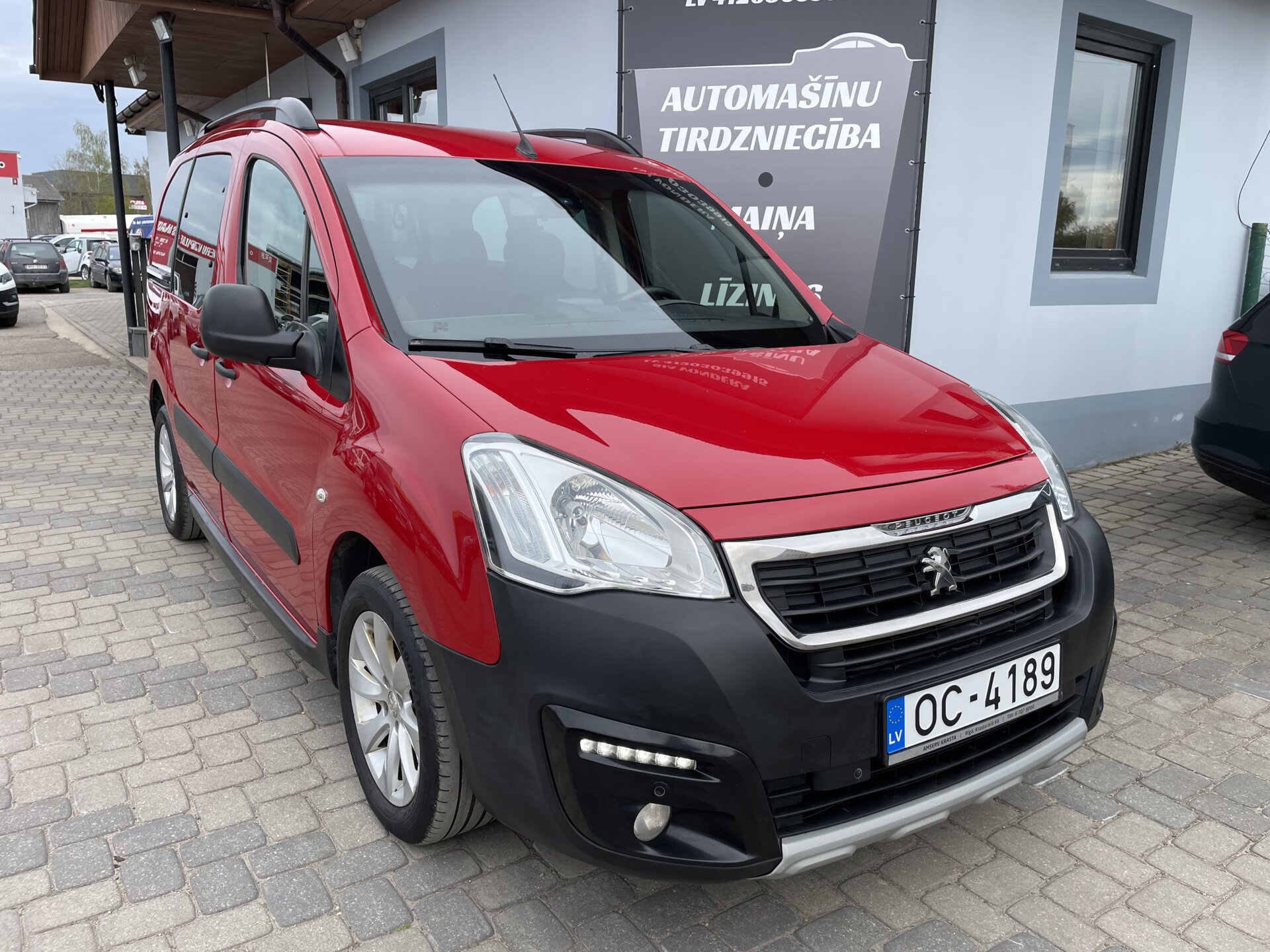 Ad Photo
