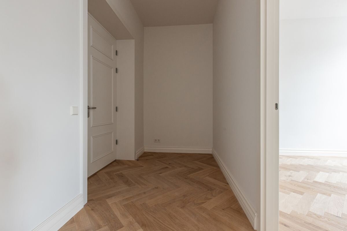 Lāčplēša 36