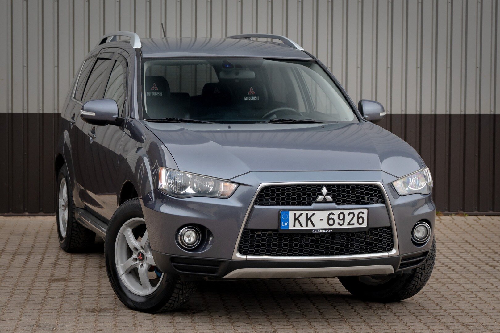Ad Photo