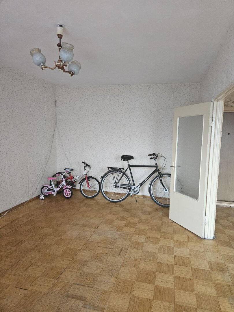 Bieziņa 12