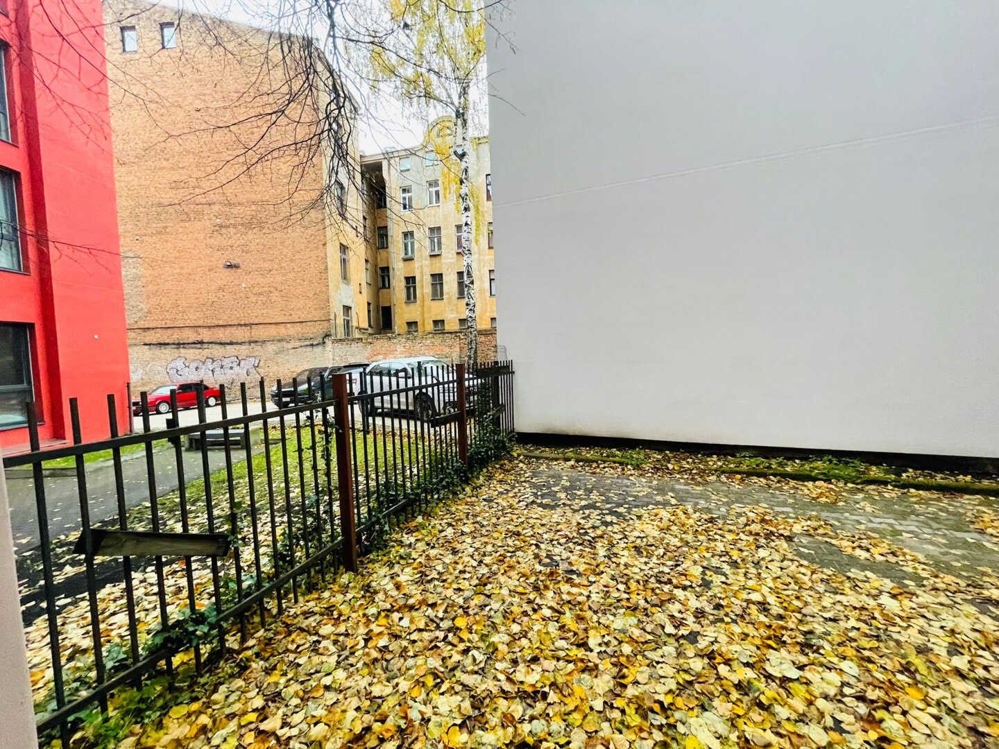 Brīvības 85