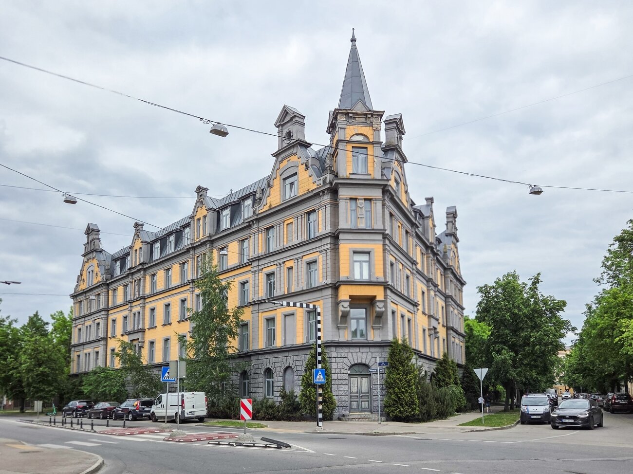 Valmieras 28