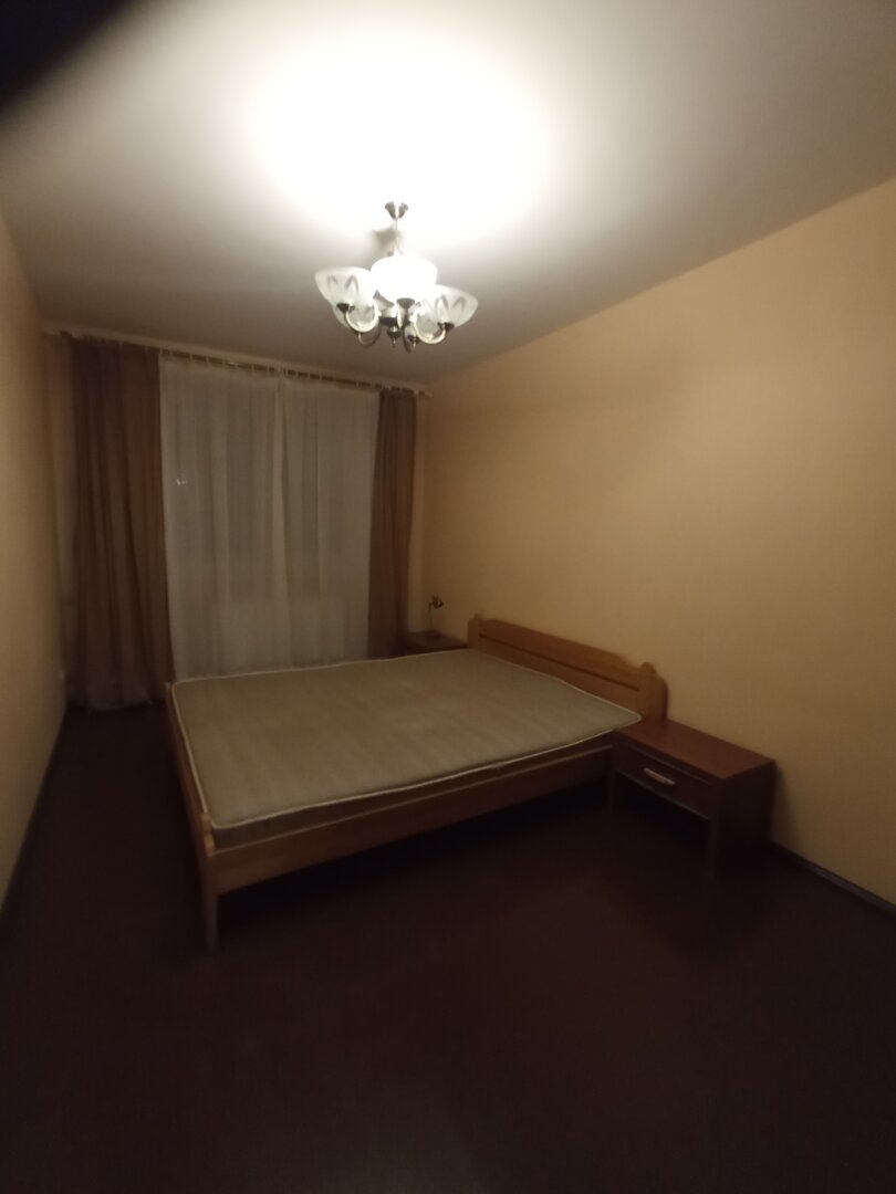 Zirņu 8